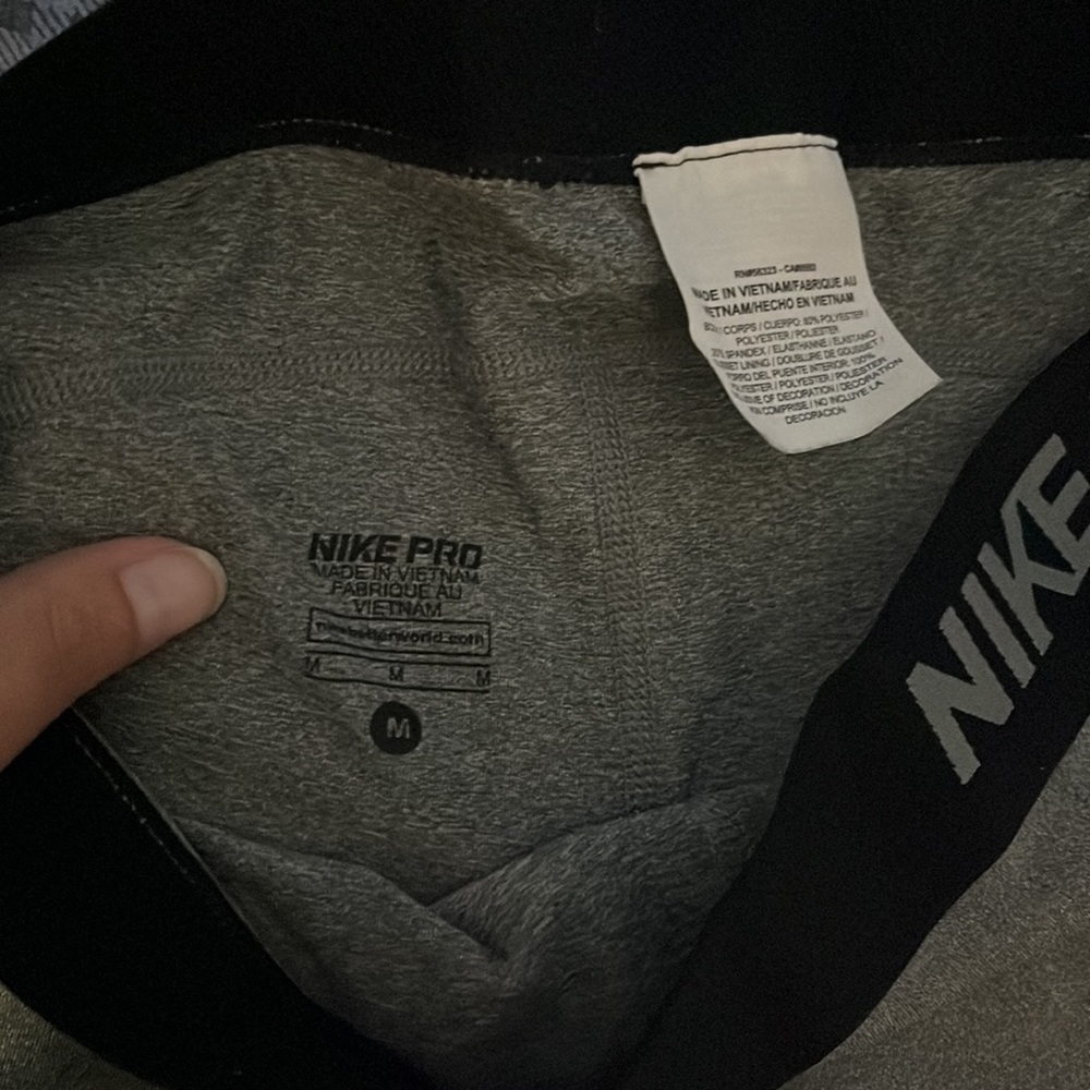 Nike Pro Spandex - Picture 2 of 4